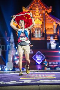 BIB: 9041
                            <button type="button" onclick="openModal(22645412)" class="btn btn-primary btn-sm float-right btn-popup" data-toggle="modal" data-target=".modal-high-quality">
                        <i class="fas fa-shopping-cart"></i> Add to Cart
                    </button>
                                            <button type="button" onclick="isThisMe(22645412, true)" class="btn btn-success btn-sm float-right btn-popup btn-isme hidden" data-toggle="tooltip" data-placement="bottom" title="นี่คือรูปของคุณใช่ไหม คลิกที่นี่เพื่อเอาเข้าอัลบั้ม">
                        <i class="fas fa-plus"></i> Add to album
                    </button>
                    <button type="button" onclick="isThisMe(22645412, false)" class="btn btn-warning btn-sm float-right btn-popup btn-isnotme hidden">
                        <i class="fas fa-ban"></i> Remove from album
                    </button>